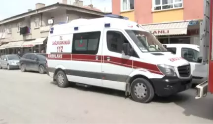 Taktığı Tüpü Çakmakla Kontrol Etti, Felaket Son Anda Önlendi