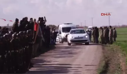 Gaziantep Şehit Yüzbaşı'nın Cenazesi Gaziantep'te Toprağa Verildi