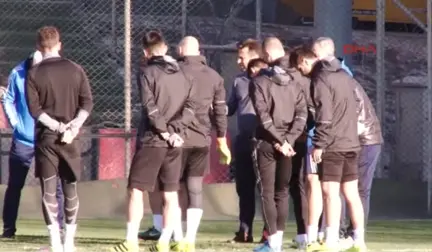 Gaziantepspor'da Çalışmalara Devam Ediyor