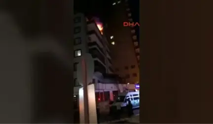 Adana Yangında Mahsur Kalan Kadınları Itfaiye Kurtardı