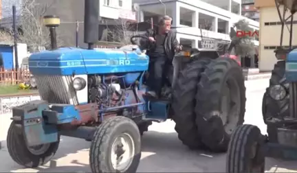 Aydın Arkasına Çift Tekerlek Eklediği Traktörüyle Devrilme Riskini Azalttı