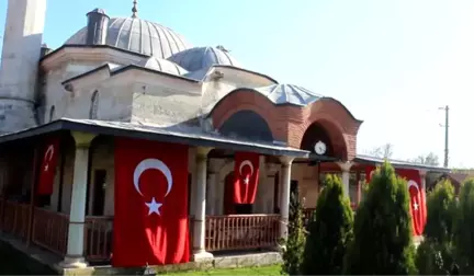 Dar'ül Hadis Camisi'nde, 4 Asırlık 1001 Hatim Duası Geleneği Sürüyor