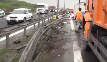 Tem'de Kaza; Trafik Yoğunluğu Yaşanıyor