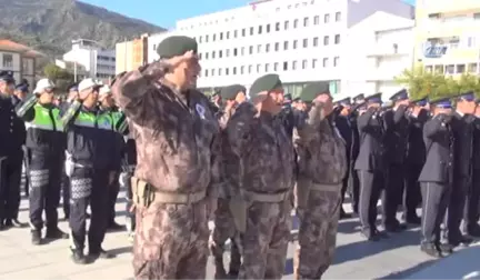 172'nci Yılda Şehitlikler Boş Bırakılmadı