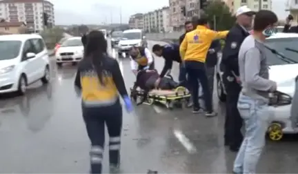 Sungurlu'da Zincirleme Trafik Kazası: 4 Yaralı