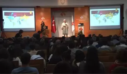 İzmir Ekonomi Üniversitesi 16. Yılını Kutladı