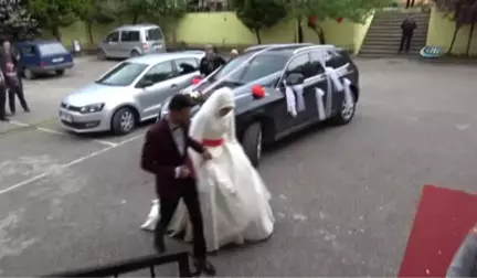 Önce Sandığa, Sonra Nikah Masasına Gittiler