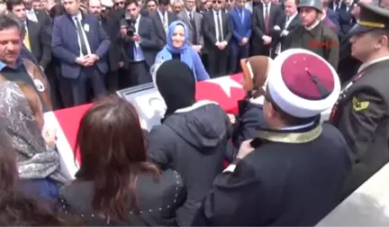 Ordu Şehit Hakim Için Babaevi Önünde Tören