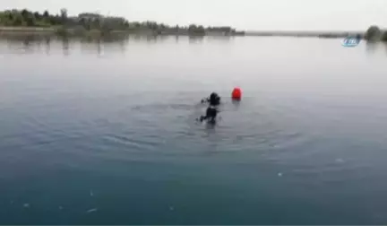 Fırat Nehrine Atlayan Şahsın Cesedini Dalgıç Polisler Çıkarttı