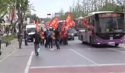 Taksim Meydanı'na Yürümek Isteyen 20 Kişilik Grup Gözaltına Alındı - Istanbul