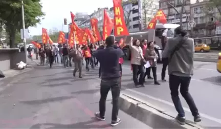 Taksim Meydanı'na Yürümek Isteyen Gruplara Müdahale