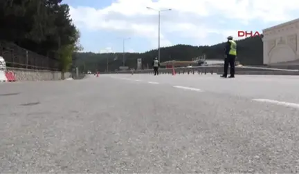 Çorum Polis, Durdurduğu Sürücülere Leblebi Ikram Etti