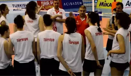 Genç Voleybolcular Kampta - Manisa