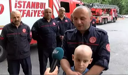 İtfaiyeciler, Arkadaşlarının Kanser Hastası Oğluna Destek İçin Saçlarını Kazıttı