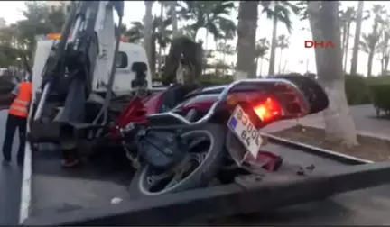 Mersin Motosiklet Yayaya Çarptı: 1 Ölü, 1 Yaralı