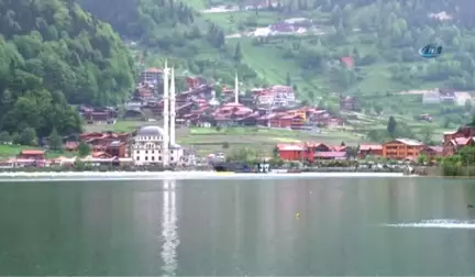 Uzungöl Yaz Turizm Sezonuna Yerli Turistlerle 