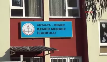 Antalya Kaldığı Lojmanda Ölü Bulundu