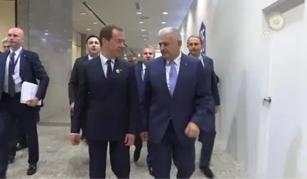 Başbakan Yıldırım, Medvedev Ile Görüştü