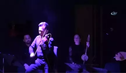 Kaymakam Orkestra Kurup Halk Konseri Verdi