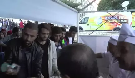 Elazığ'da Ilk Iftar Yapıldı