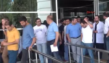 Adıyaman Sağlık Çalışanlarından Protesto