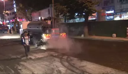 Beşiktaş'ta Çöken Yol, Çalışmaların Tamamlanmasının Ardından Trafiğe Açıldı