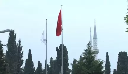 Izü Rektörü Prof. Dr. Bulut: Istanbul'da Üniversite Okumak Ayrıcalık