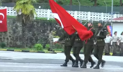 Komutan Yemin Töreninde Konuştu, Duygu Dolu Anlar Yaşandı