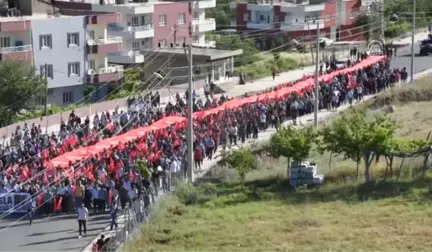 Kozluk Şehit Öğretmen Için Yürüdü