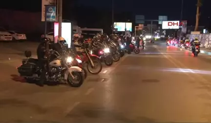 Motosikletlilerden Protesto Sürüşü