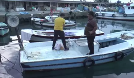 Ekmek Tekneleri Iftar ve Sahur Sofraları Oldu - Düzce