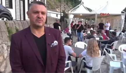 Kosova'da 'pideni Kap da Gel' Iftarı Düzenlendi