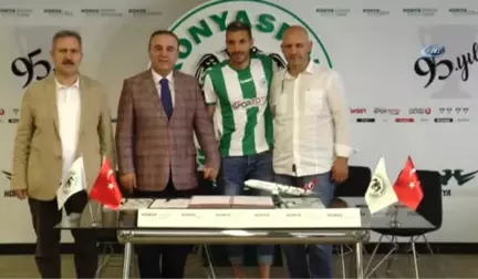 Konyaspor'dan Çifte İmza