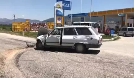 Denizli'de Trafik Kazası: 4 Yaralı