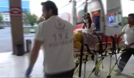 Sivas Yaralı Ikizler, Anneleri Olmadan Ambulanstan Inmedi