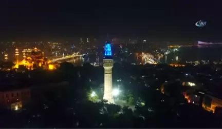 Beyazıt Kulesi'nin Gece Havadan Çekilen Görüntüleri Mest Etti