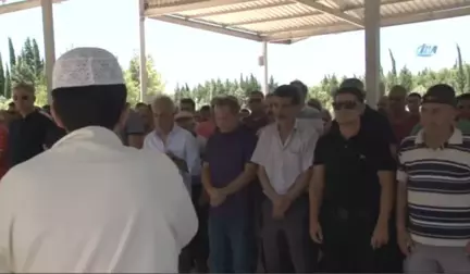 Ölüm Baba ve Oğlunu Doğum Gününde Ayırdı