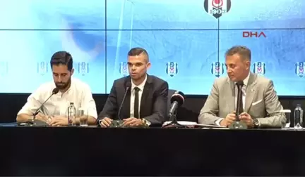 Pepe Resmen Beşiktaş'ta 4