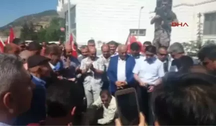 Siirt Bombalı Saldırıya Uğrayan Baykan Kaymakamı, Kurban Kesilerek Göreve Başladı