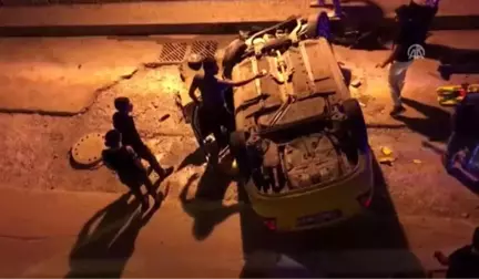 Üsküdar'da Taksi Alt Geçide Düştü: 3 Yaralı