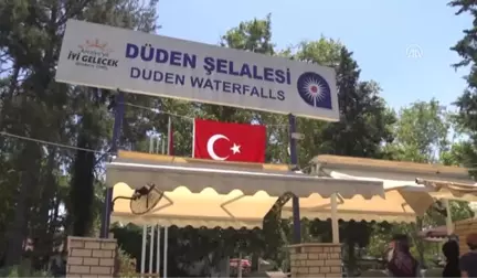 Kuruyan Şelalelerde 