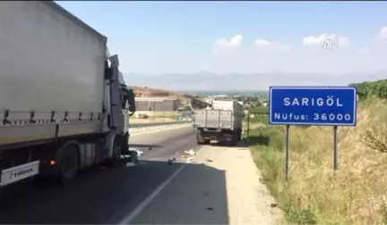 Manisa'da Trafik Kazası: 4 Yaralı