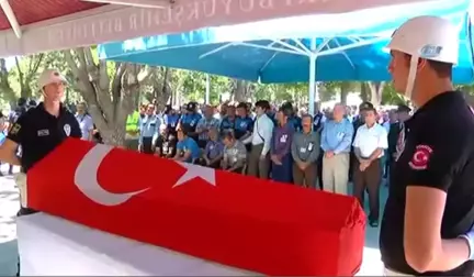 Şehit Polis Memuru Son Yolculuğuna Uğurlandı