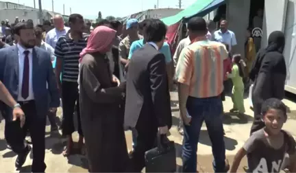 Başbakan Yardımcısı Akdağ, Cevdetiye Geçici Barınma Merkezinde Incelemelerde Bulundu