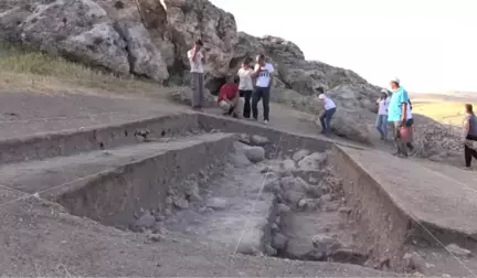 Keçemağara Kazısında Roma Izleri