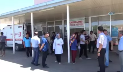 Mevsimlik İşçileri Taşıyan Servis Minibüsü Devrildi: 17 Yaralı