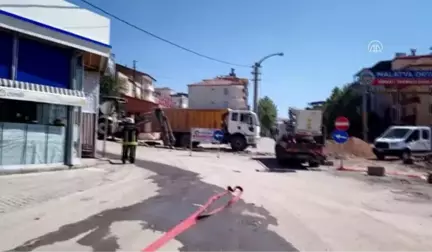 Alt Yapı Çalışmaları Sırasında Doğalgaz Borusu Patladı