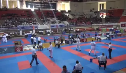 Karate Şampiyonası Gaziantep'te Başladı