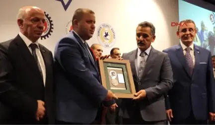 Samsun TOBB Başkanı Hisarcıklıoğlu, Samsun'da Ödül Törenine Katıldı