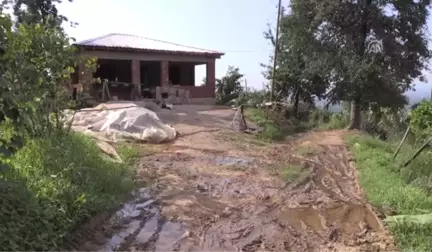 İşçileri Taşıyan Traktörün Devrilmesi - Kazada Ölenlerin Yakını Çur